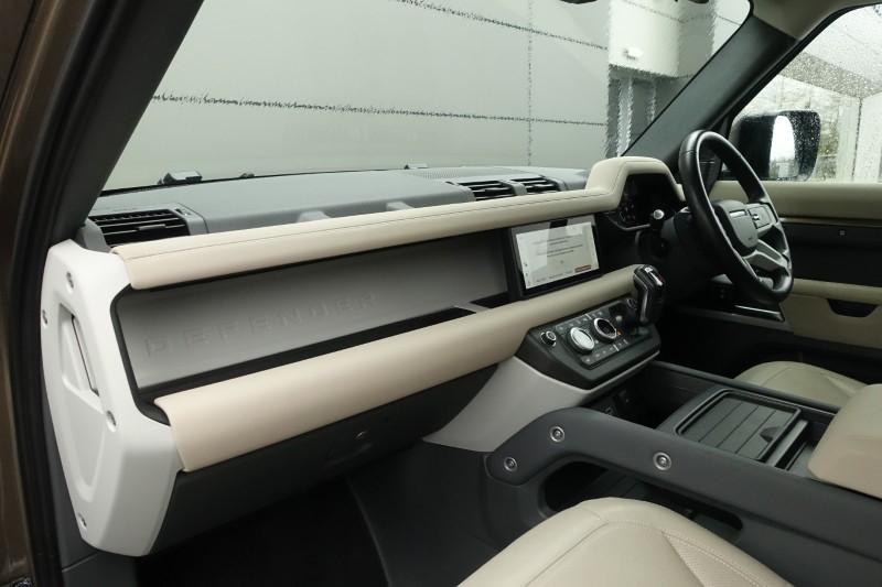 2022 (22) LAND ROVER DEFENDER 3.0 D250 XS Edition 110 5dr Auto 5081355