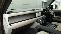 2022 (22) LAND ROVER DEFENDER 3.0 D250 XS Edition 110 5dr Auto 5081355