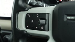 2022 (22) LAND ROVER DEFENDER 3.0 D250 XS Edition 110 5dr Auto 5081328