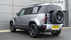 2023 (23) LAND ROVER DEFENDER 3.0 D250 SE 110 5dr Auto 5110403