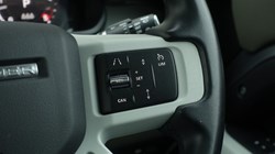 2023 (23) LAND ROVER DEFENDER 3.0 D250 SE 110 5dr Auto 5110436