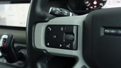 2023 (23) LAND ROVER DEFENDER 3.0 D250 SE 110 5dr Auto 5110439