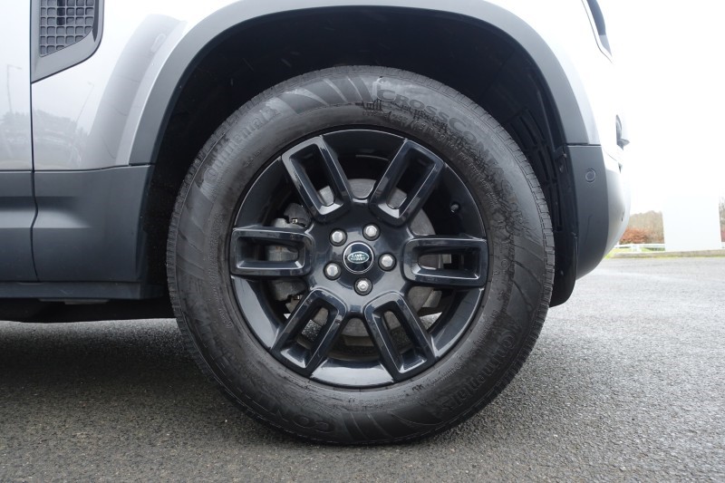 2023 (23) LAND ROVER DEFENDER 3.0 D250 SE 110 5dr Auto 5110409