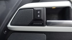 2023 (23) LAND ROVER DEFENDER 3.0 D250 SE 110 5dr Auto 5110453