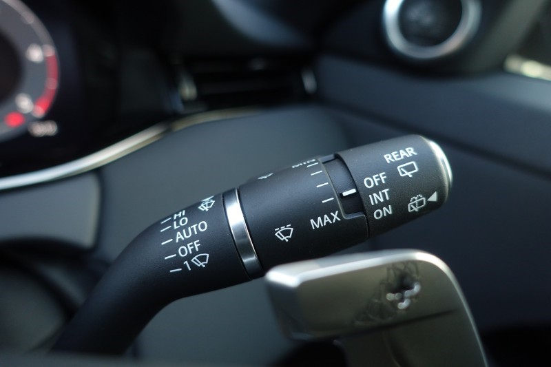 2025 (25) LAND ROVER RANGE ROVER EVOQUE 2.0 D200 Edition 5dr Auto 5040460