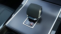 2025 (25) LAND ROVER RANGE ROVER EVOQUE 2.0 D200 Edition 5dr Auto 5040437