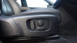 2025 (25) LAND ROVER RANGE ROVER EVOQUE 2.0 D200 Edition 5dr Auto 5040473