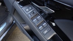 2025 (25) LAND ROVER RANGE ROVER EVOQUE 2.0 D200 Edition 5dr Auto 5040476