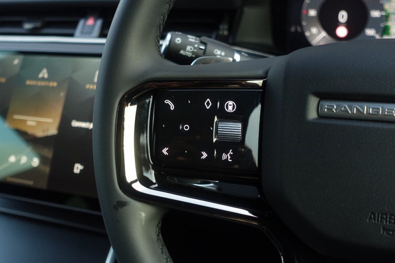 2025 (25) LAND ROVER RANGE ROVER EVOQUE 2.0 D200 Edition 5dr Auto 5040463