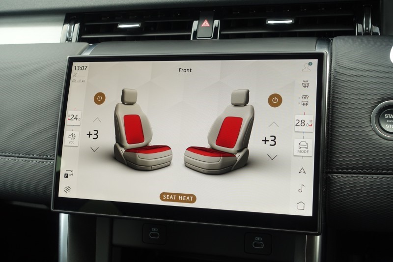 2025 (25) LAND ROVER DISCOVERY SPORT 2.0 D200 Dynamic SE 5dr Auto [5 Seat] 5040793