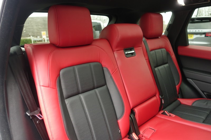 2021 (21) LAND ROVER RANGE ROVER SPORT 3.0 D300 HSE Dynamic 5dr Auto 5090333