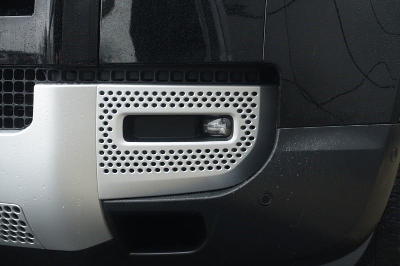 2023 (73) LAND ROVER DEFENDER 3.0 D250 HSE 90 3dr Auto 5052583