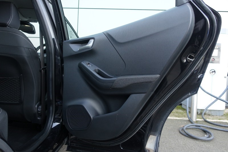 2020 (70) FORD PUMA 1.0 EcoBoost Hybrid mHEV Titanium 5dr 5083864