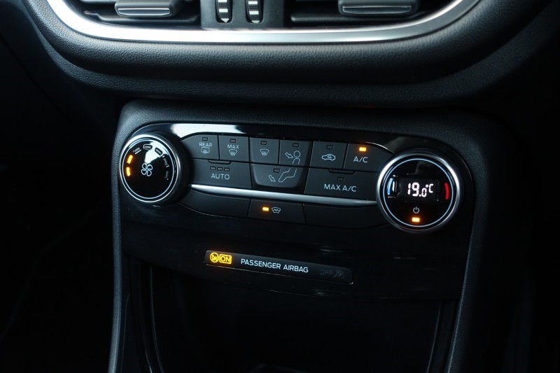 2020 (70) FORD PUMA 1.0 EcoBoost Hybrid mHEV Titanium 5dr 5083858