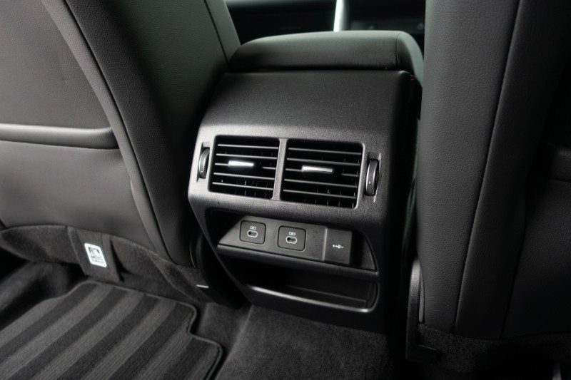 2024 (74) LAND ROVER DISCOVERY SPORT 1.5 P270e S 5dr Auto [5 Seat] 5094284