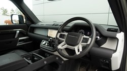 2023 (23) LAND ROVER DEFENDER 3.0 D250 X-Dynamic SE 90 3dr Auto 5124018