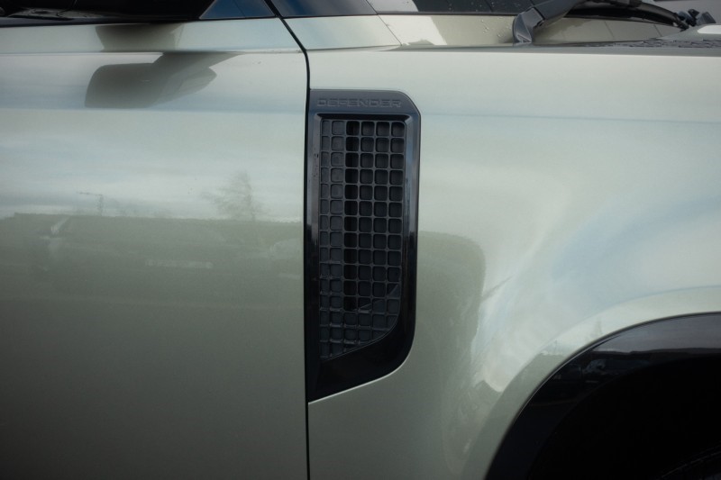 2023 (23) LAND ROVER DEFENDER 3.0 D250 X-Dynamic SE 90 3dr Auto 5123988