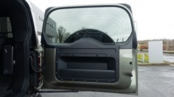 2023 (23) LAND ROVER DEFENDER 3.0 D250 X-Dynamic SE 90 3dr Auto 5124005