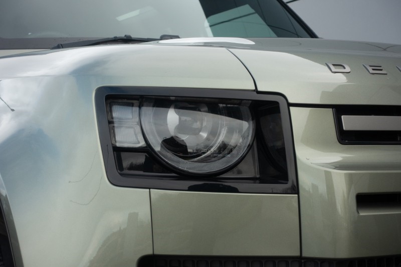 2023 (23) LAND ROVER DEFENDER 3.0 D250 X-Dynamic SE 90 3dr Auto 5123985