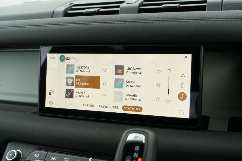 2023 (23) LAND ROVER DEFENDER 3.0 D250 X-Dynamic SE 90 3dr Auto 5124011