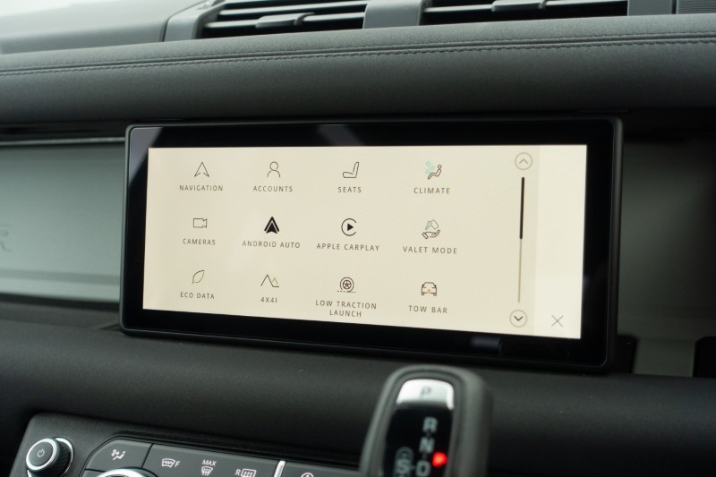 2023 (23) LAND ROVER DEFENDER 3.0 D250 X-Dynamic SE 90 3dr Auto 5124012