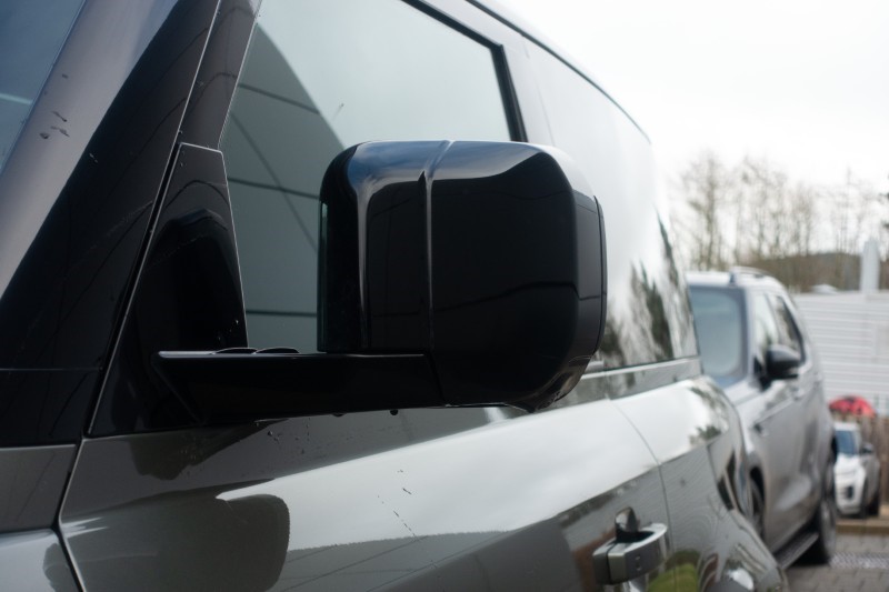 2023 (23) LAND ROVER DEFENDER 3.0 D250 X-Dynamic SE 90 3dr Auto 5124002