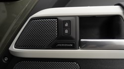 2023 (23) LAND ROVER DEFENDER 3.0 D250 X-Dynamic SE 90 3dr Auto 5124022