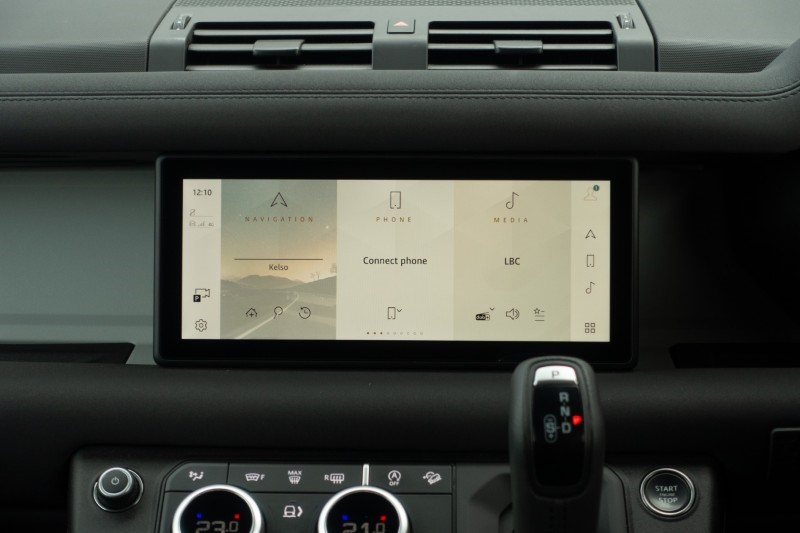 2023 (23) LAND ROVER DEFENDER 3.0 D250 X-Dynamic SE 90 3dr Auto 5123982