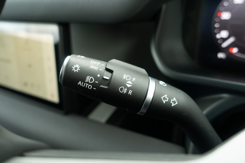 2023 (23) LAND ROVER DEFENDER 3.0 D250 X-Dynamic SE 90 3dr Auto 5124008