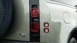 2023 (23) LAND ROVER DEFENDER 3.0 D250 X-Dynamic SE 90 3dr Auto 5123995