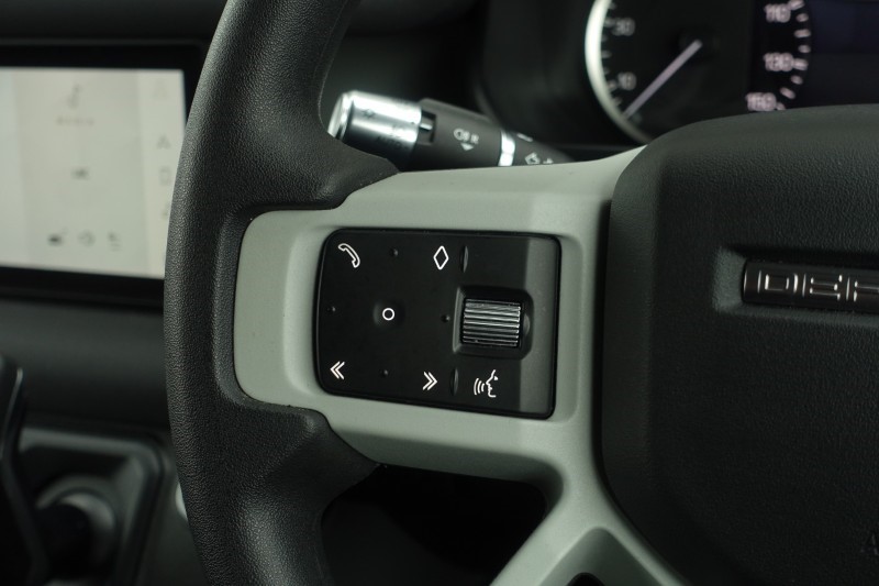 2021 (71) LAND ROVER COMMERCIAL DEFENDER 3.0 D200 Hard Top Auto 5106395