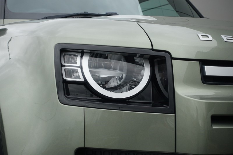 2021 (71) LAND ROVER COMMERCIAL DEFENDER 3.0 D200 Hard Top Auto 5106375