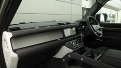 2021 (71) LAND ROVER COMMERCIAL DEFENDER 3.0 D200 Hard Top Auto 5106389