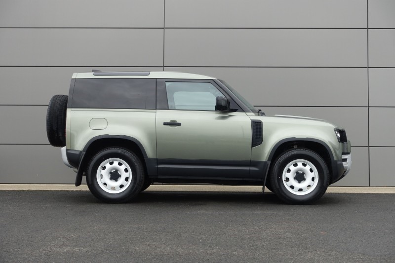 2021 (71) LAND ROVER COMMERCIAL DEFENDER 3.0 D200 Hard Top Auto 5106363