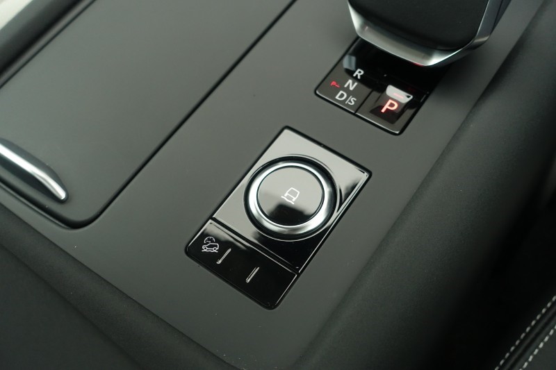 2025 (25) LAND ROVER DISCOVERY 3.0 D350 Dynamic HSE 5dr Auto 5046537