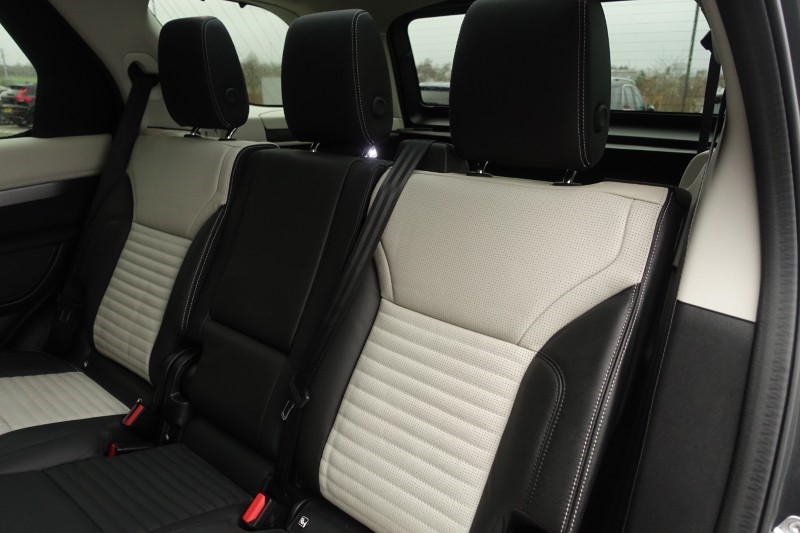 2025 (25) LAND ROVER DISCOVERY 3.0 D350 Dynamic HSE 5dr Auto 5046553