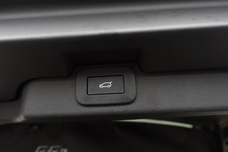 2025 (25) LAND ROVER DISCOVERY 3.0 D350 Dynamic HSE 5dr Auto 5046525