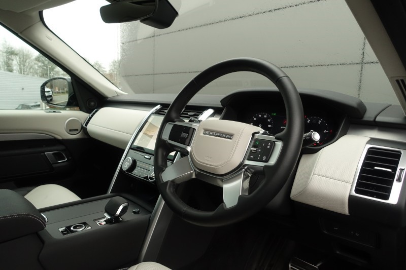 2025 (25) LAND ROVER DISCOVERY 3.0 D350 Dynamic HSE 5dr Auto 5046538