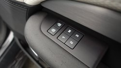 2025 (25) LAND ROVER DISCOVERY 3.0 D350 Dynamic HSE 5dr Auto 5046545