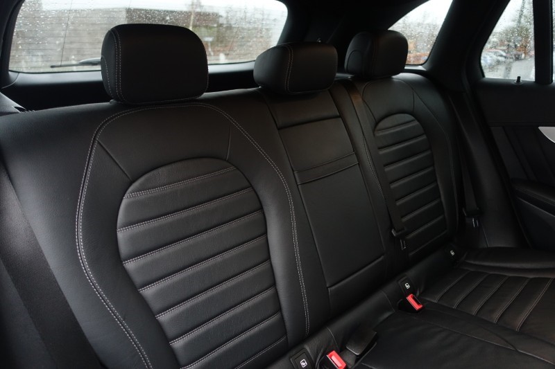 2022 (22) MERCEDES-BENZ GLC 220d 4Matic AMG Line 5dr 9G-Tronic 5082095