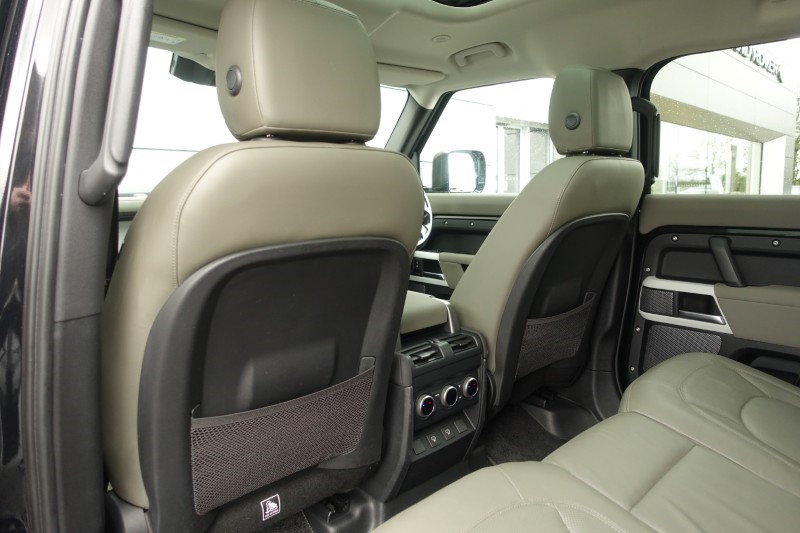 2022 (72) LAND ROVER DEFENDER 2.0 P400e XS Edition 110 5dr Auto 5115899