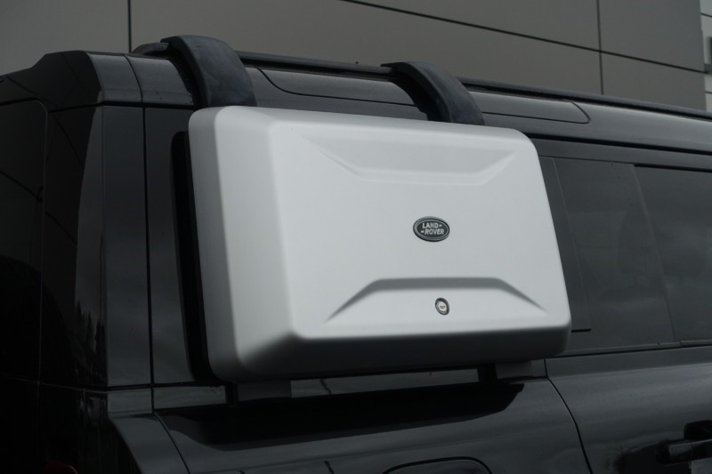 2022 (72) LAND ROVER DEFENDER 2.0 P400e XS Edition 110 5dr Auto 5115864