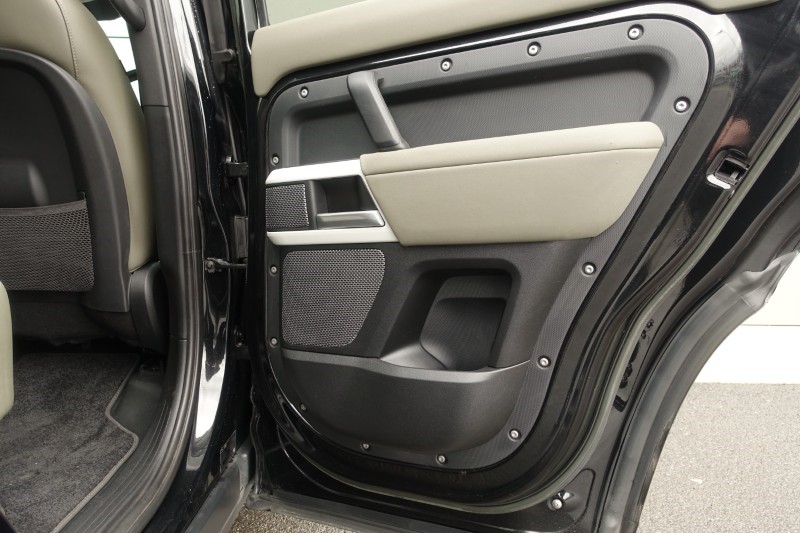 2022 (72) LAND ROVER DEFENDER 2.0 P400e XS Edition 110 5dr Auto 5115894