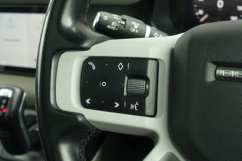 2022 (72) LAND ROVER DEFENDER 2.0 P400e XS Edition 110 5dr Auto 5115875