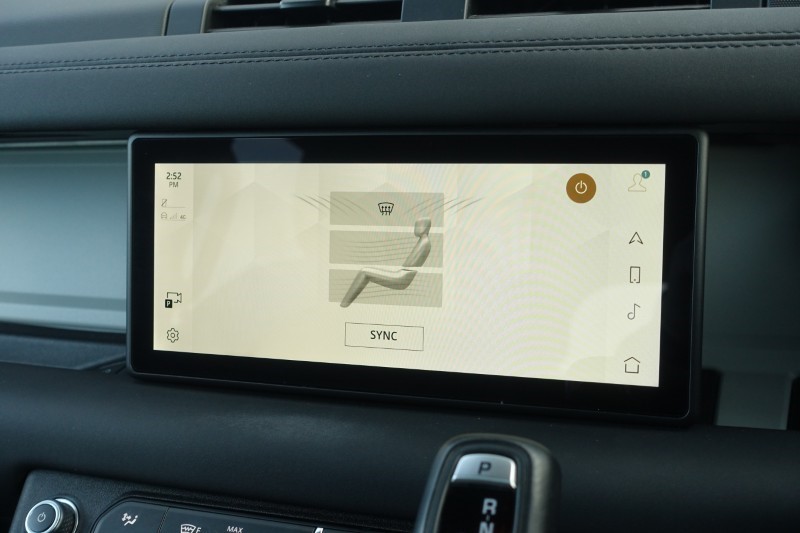 2024 (24) LAND ROVER DEFENDER 3.0 D300 X-Dynamic SE 110 5dr Auto 5117489