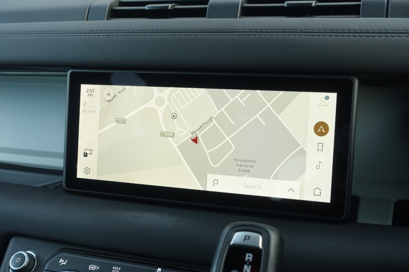 2024 (24) LAND ROVER DEFENDER 3.0 D300 X-Dynamic SE 110 5dr Auto 5117459