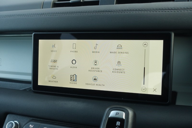 2024 (24) LAND ROVER DEFENDER 3.0 D300 X-Dynamic SE 110 5dr Auto 5117491