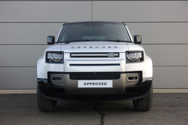 2024 (24) LAND ROVER DEFENDER 3.0 D300 X-Dynamic SE 110 5dr Auto 5117455