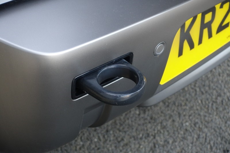 2024 (24) LAND ROVER DEFENDER 3.0 D300 X-Dynamic SE 110 5dr Auto 5117476