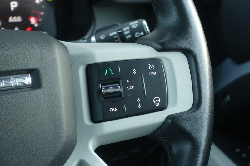 2024 (24) LAND ROVER DEFENDER 3.0 D300 X-Dynamic SE 110 5dr Auto 5117482